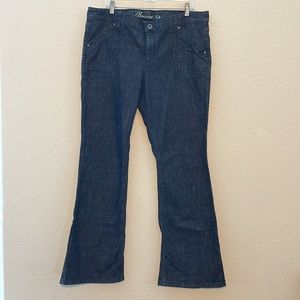 Tommy Hilfiger,  blue jeans